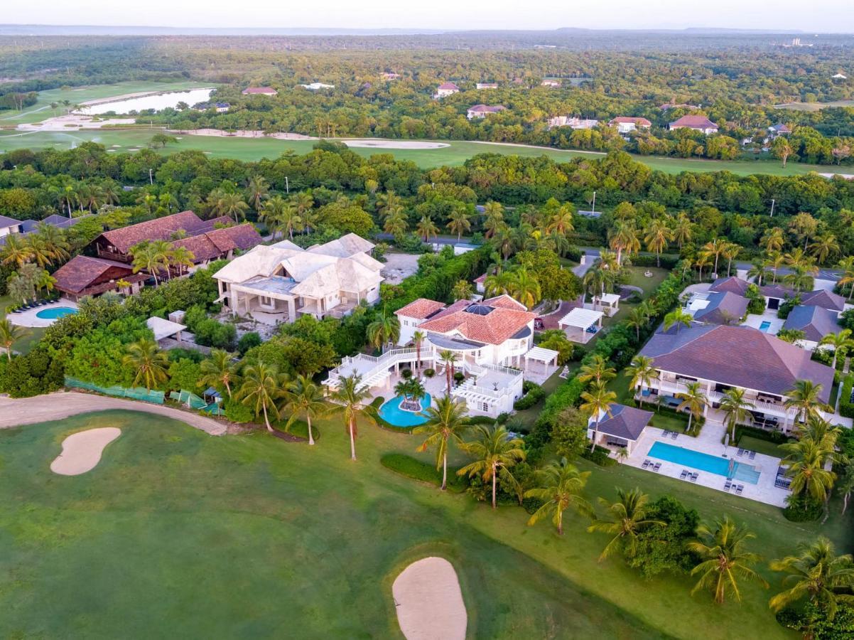 Exclusive And Club Pool Pousada